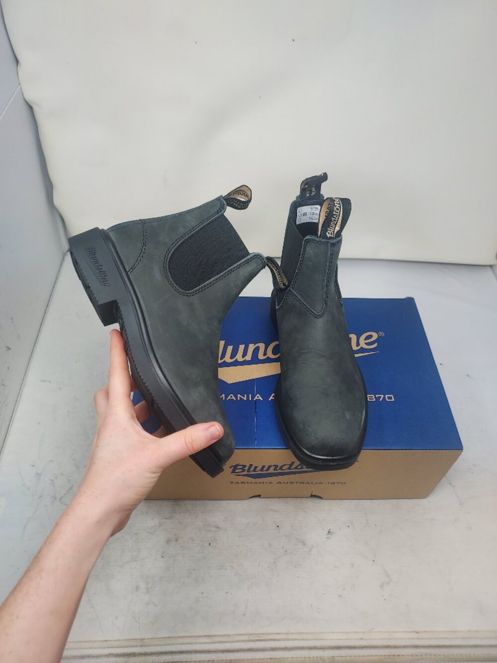Blundstone WOMENS Chelsea Rustic Black Dress Style Boot